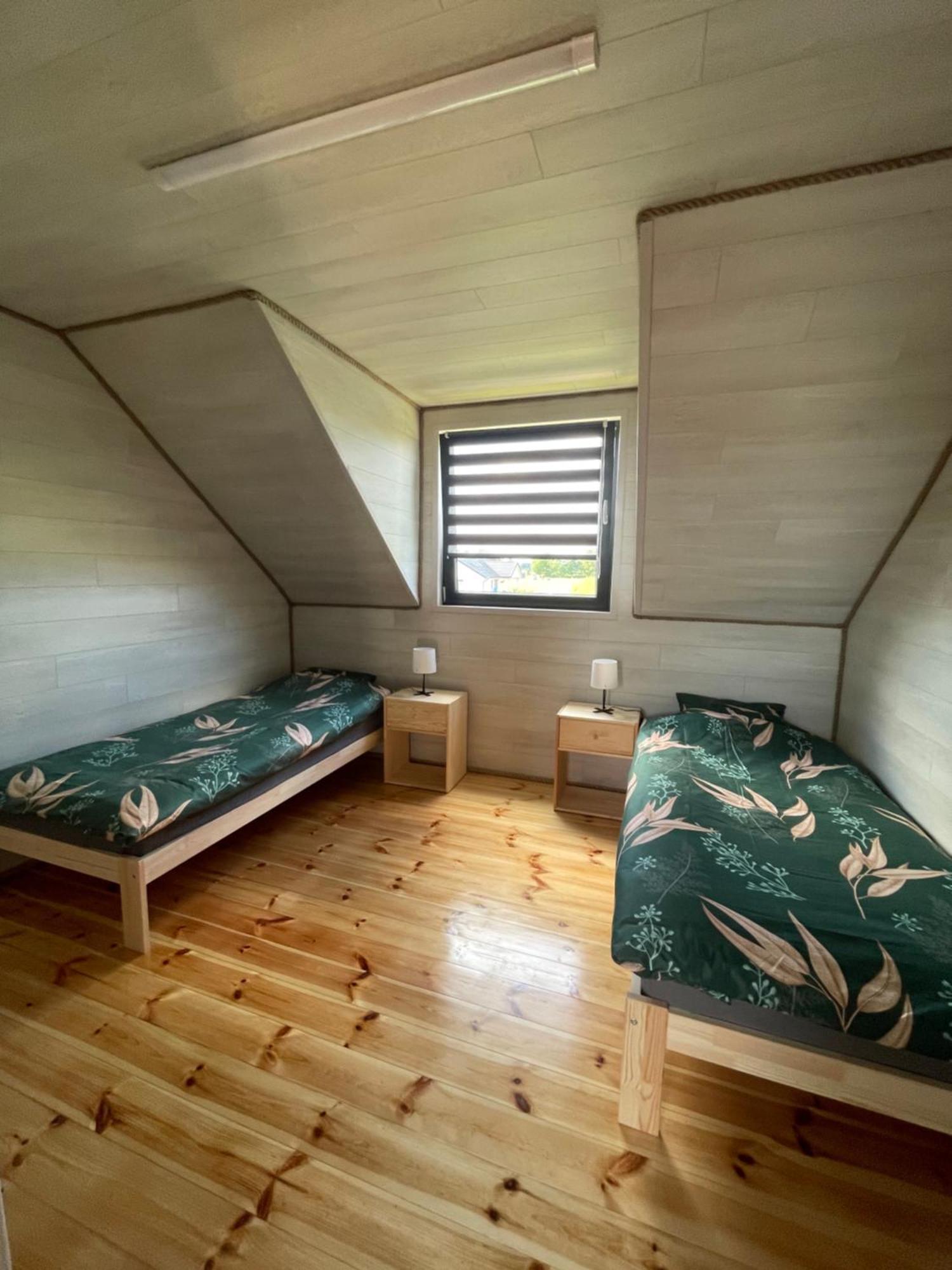 K&J Domki Letniskowe Bedzino Buitenkant foto